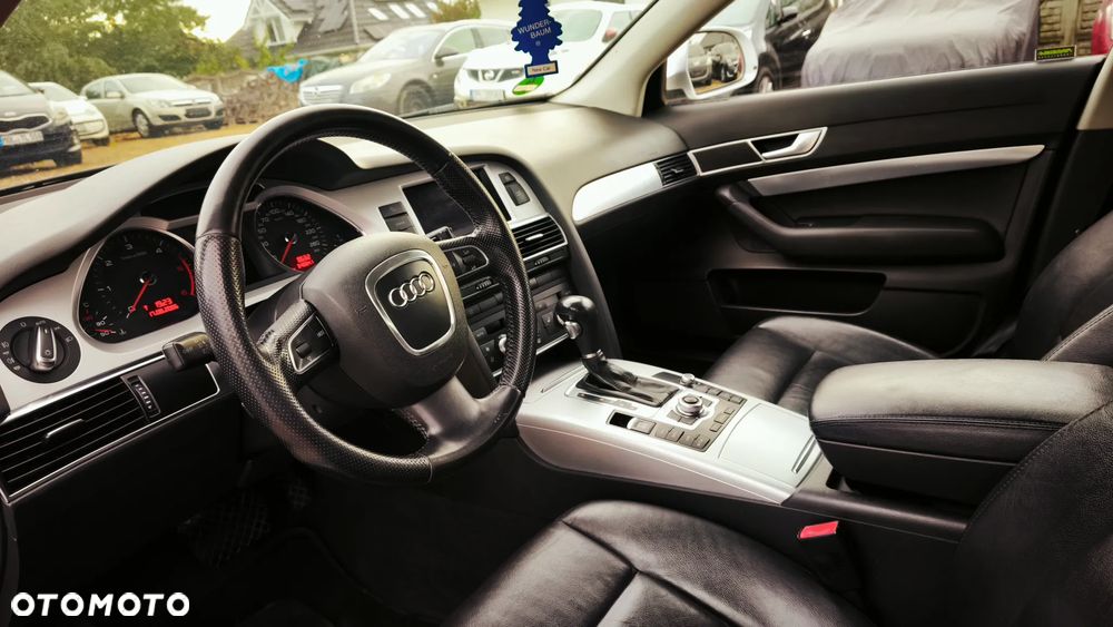 Audi A6 Avant - 16