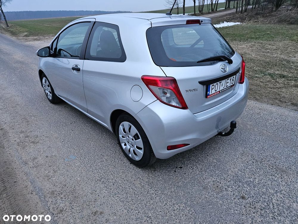 Toyota Yaris 1.0 VVT-i Life - 4
