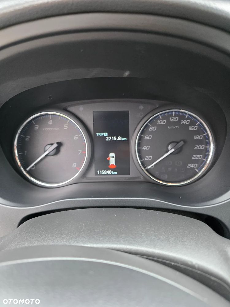 Mitsubishi Outlander 2.0 Instyle Navi 4WD CVT - 17