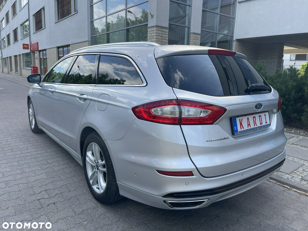Ford Mondeo - 9