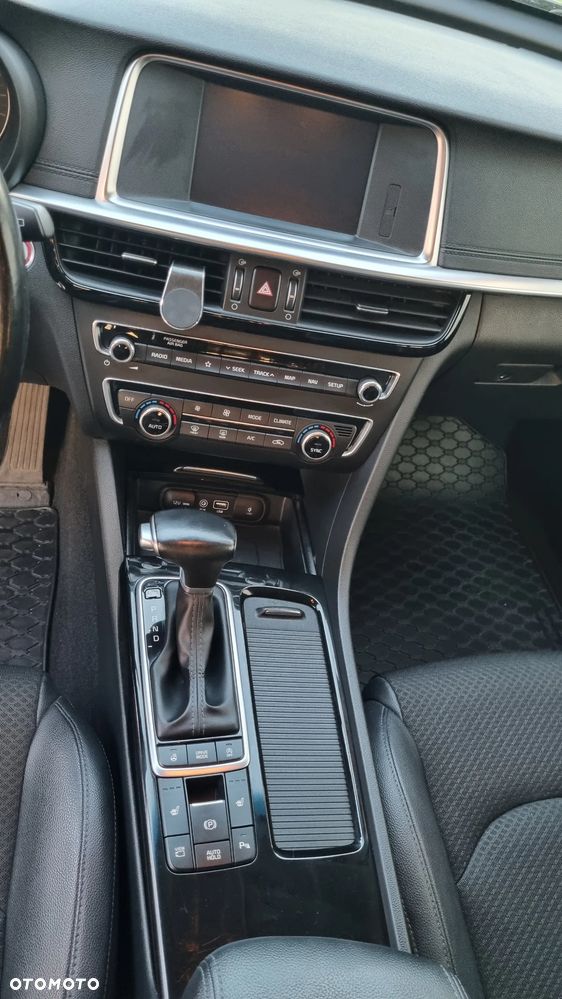 Kia Optima 1.6 T-GDI L DCT - 10