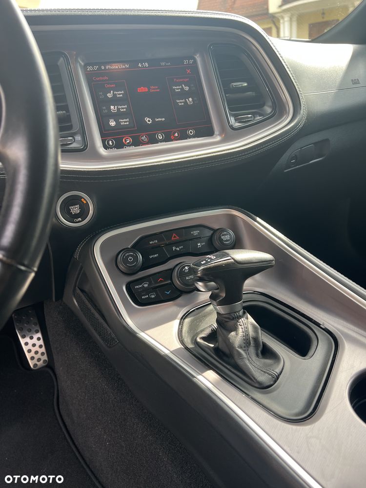 Dodge Challenger 3.6 SXT Plus - 14