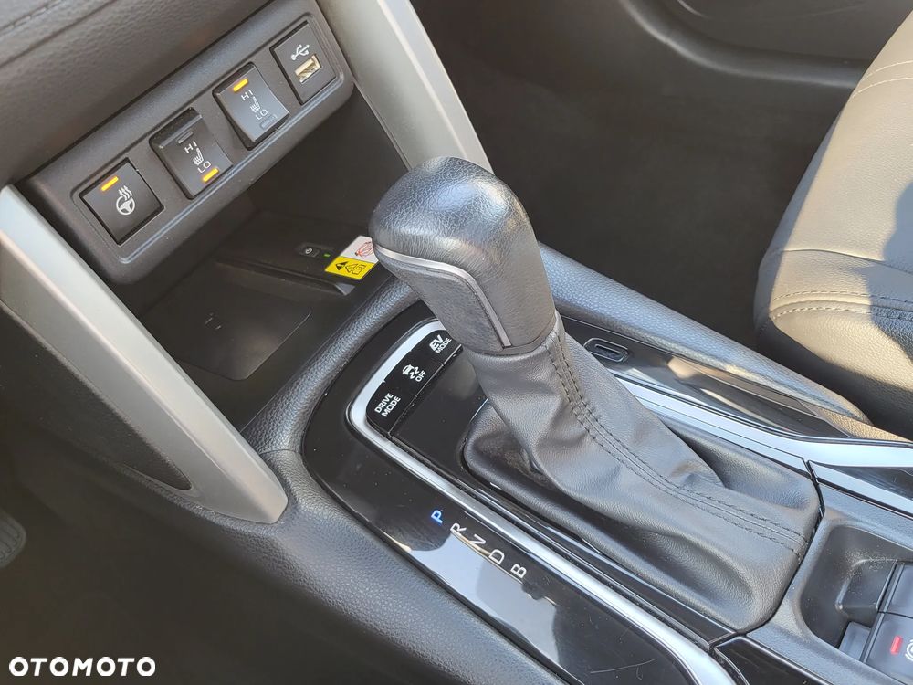 Toyota Corolla Cross 2.0 Hybrid Premiere Edition AWD - 18