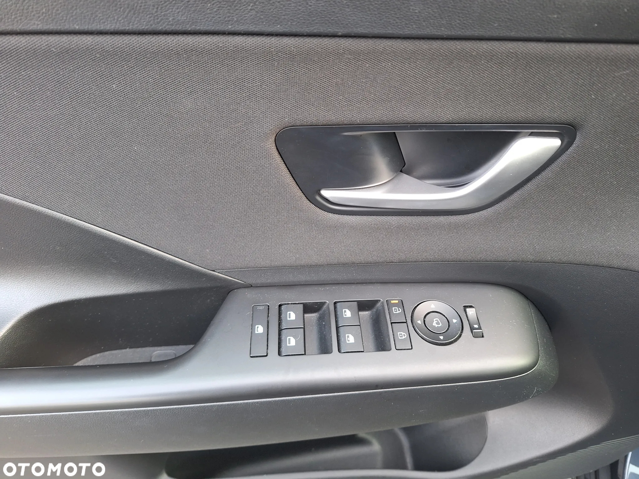 Hyundai Kona - 14