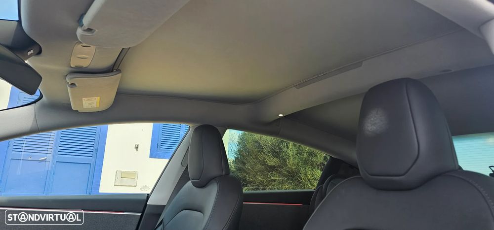 Tesla Model 3 Long Range Tração Traseira - 14