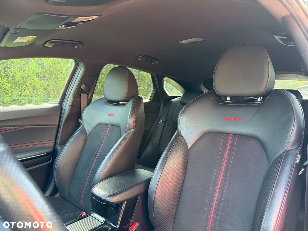 Kia ProCeed 1.6 T-GDI GT - 36