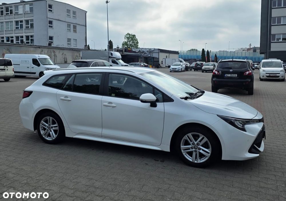 Toyota Corolla - 4