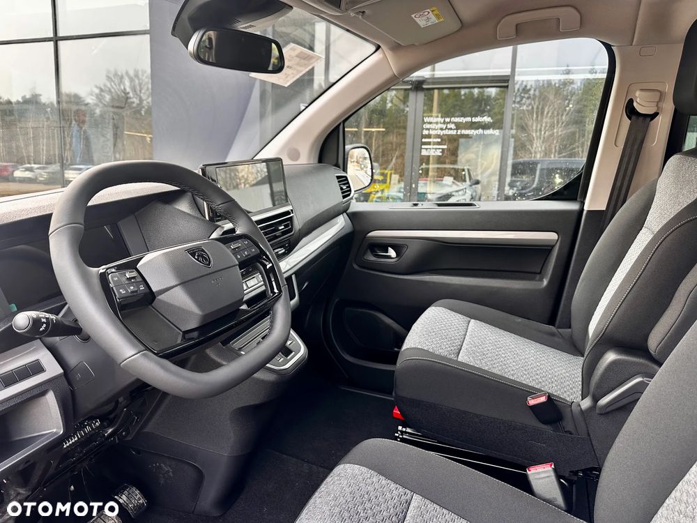 Peugeot Traveller 2.2 BlueHDi Long Business EAT8 - 4