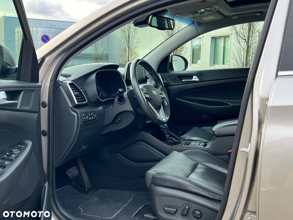 Hyundai Tucson 1.6 T-GDI Premium 4WD DCT - 26