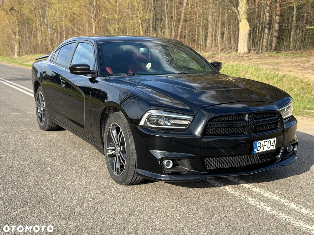 Dodge Charger 5.7 V8 RT - 4