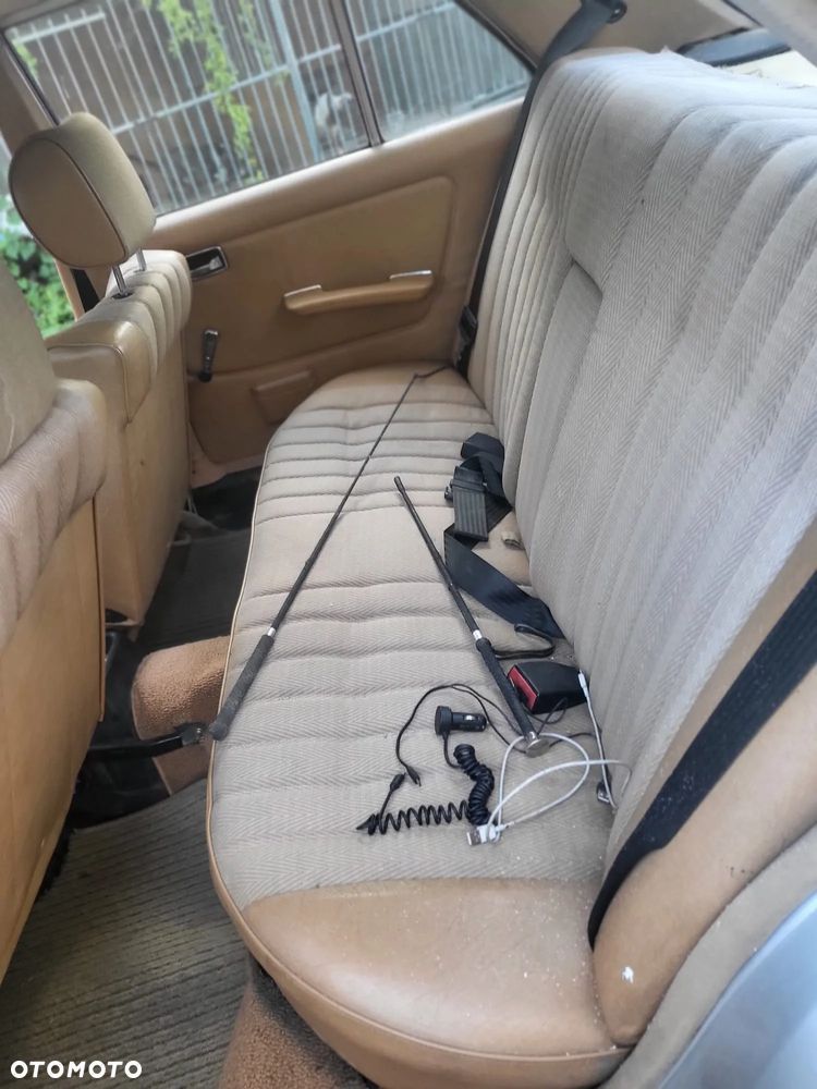 Mercedes-Benz W123 - 7