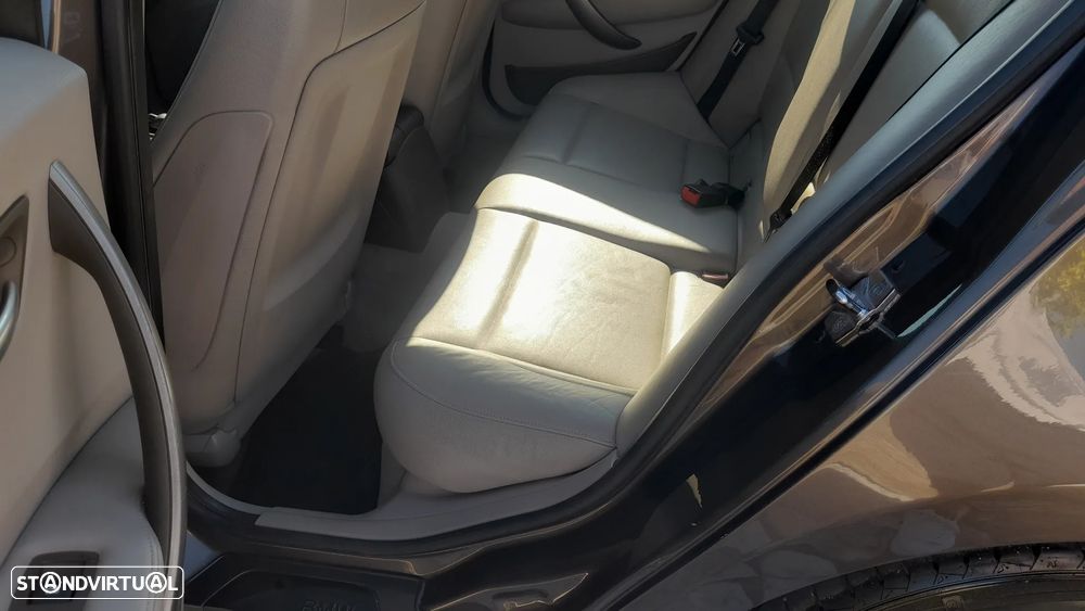 BMW 116 i Exclusive - 28