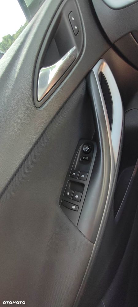 Opel Astra 1.6 T GPF Enjoy S&S - 11