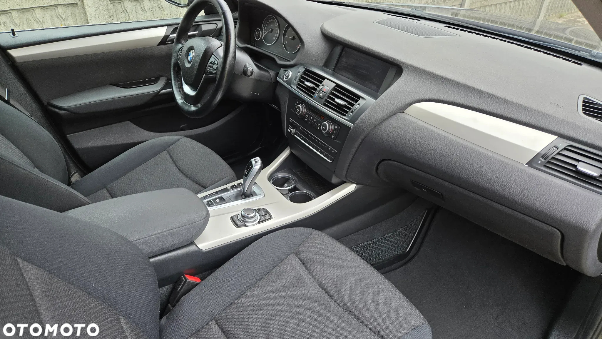 BMW X3 xDrive20d - 27