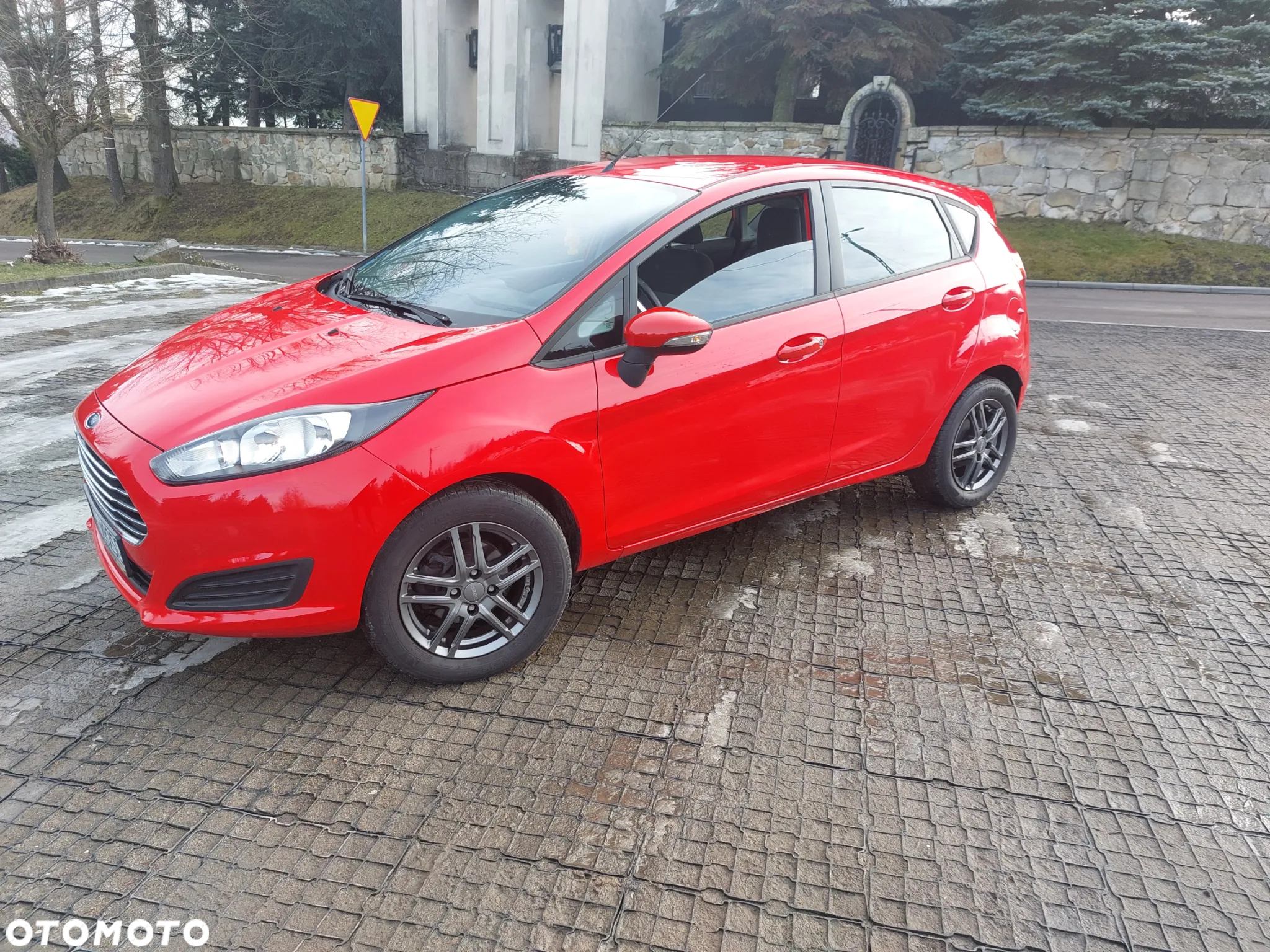 Ford Fiesta 1.25 Ambiente EU5 - 24
