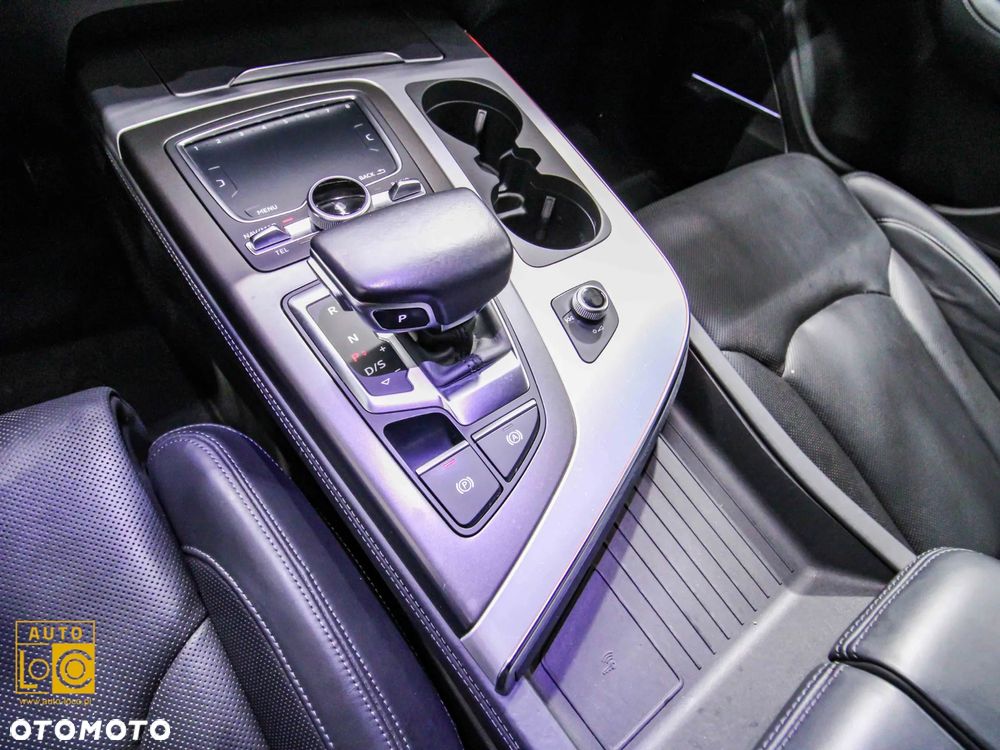 Audi Q7 3.0 TDI Quattro Tiptronic - 29