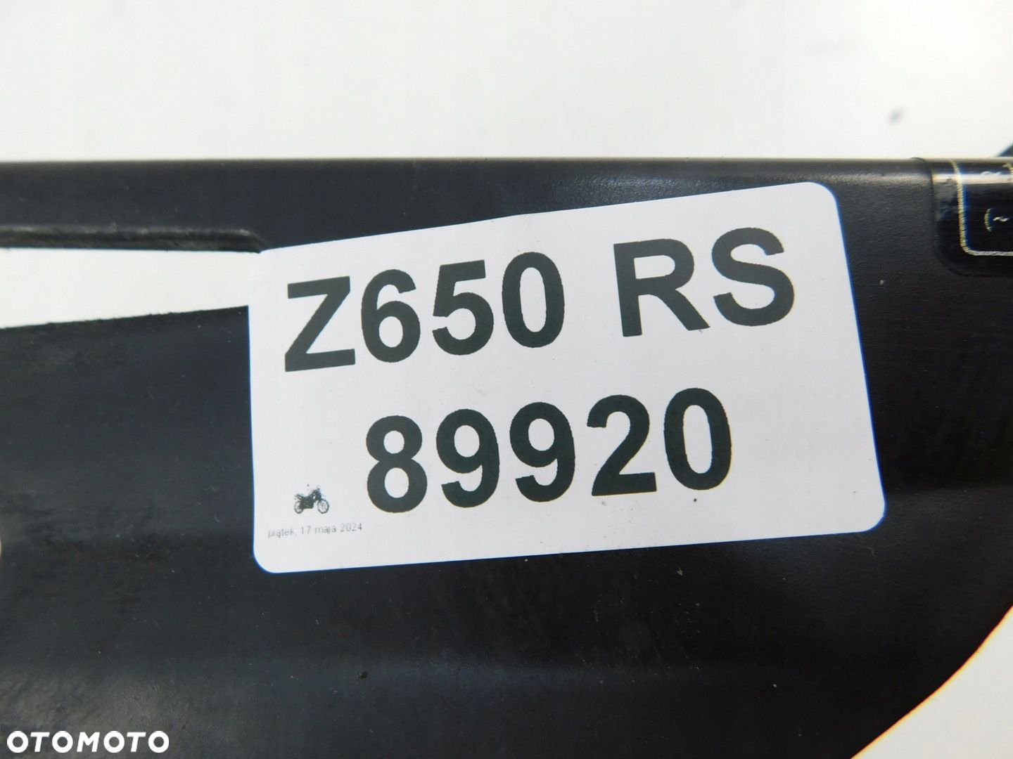 KAWASAKI Z650 RS OSŁONA ŁAŃCUCHA - 6