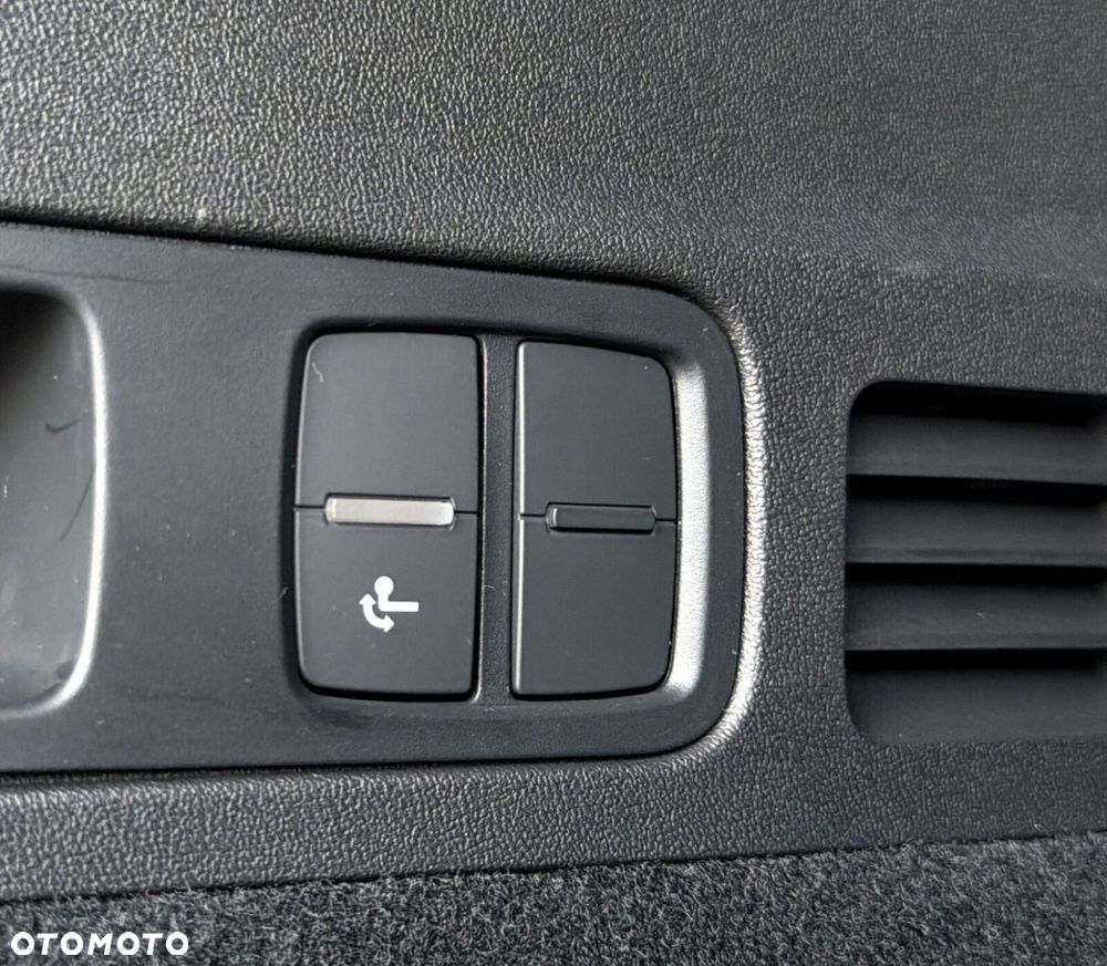 Audi Q5 40 TDI mHEV Quattro S tronic - 26