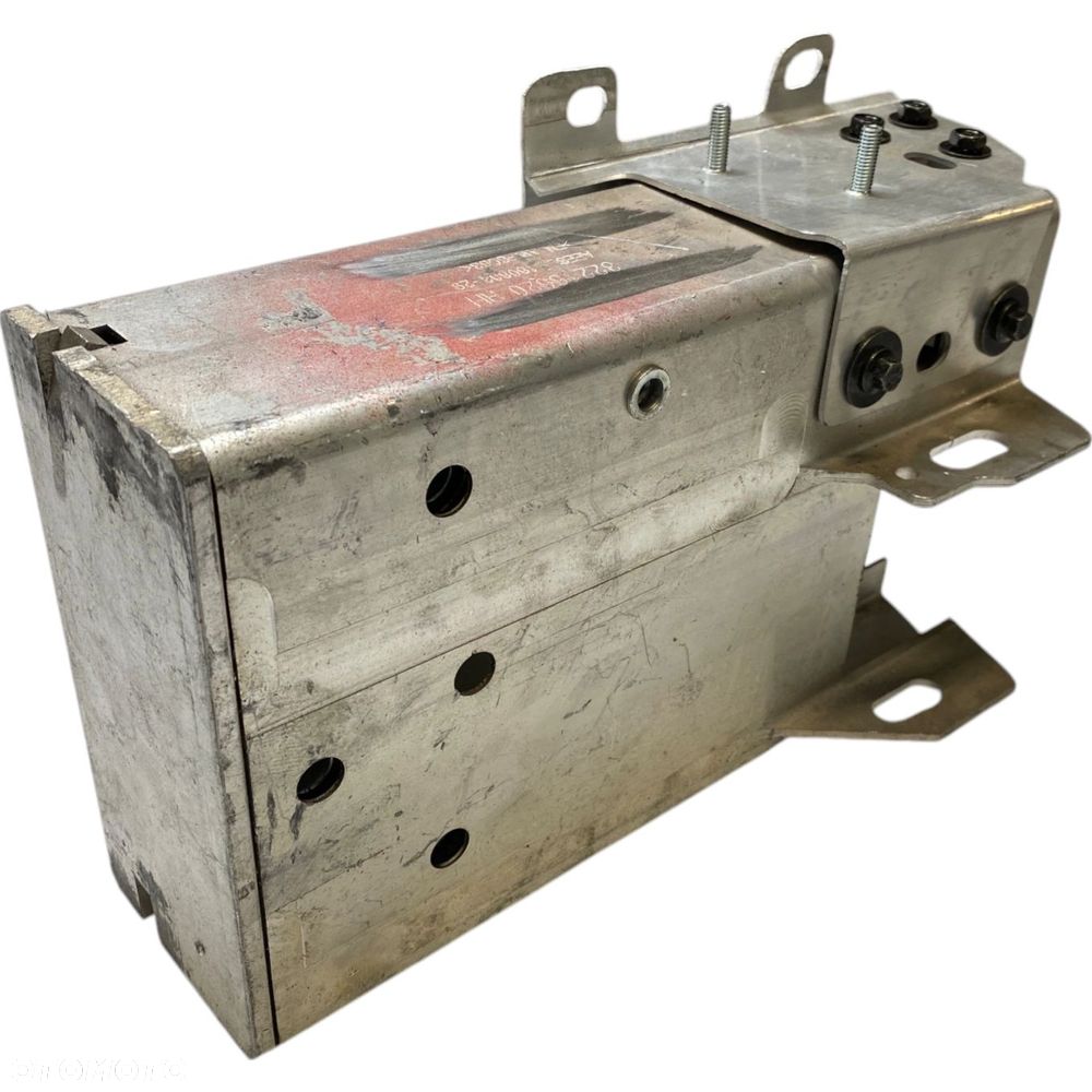 x2 STREFA ZGNIOTU PRAWA + LEWA mocowanie odbój sztyca VOLVO S60 V60 2018+ - 2