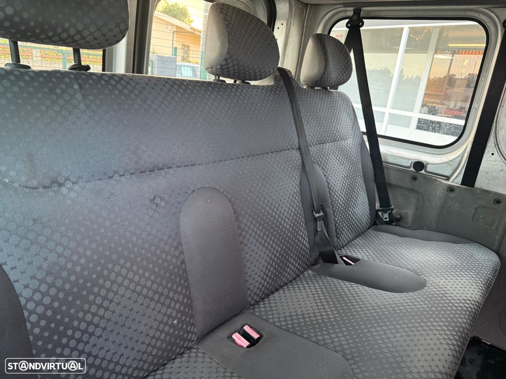 Renault Trafic 2.0 dCi 115 - 15