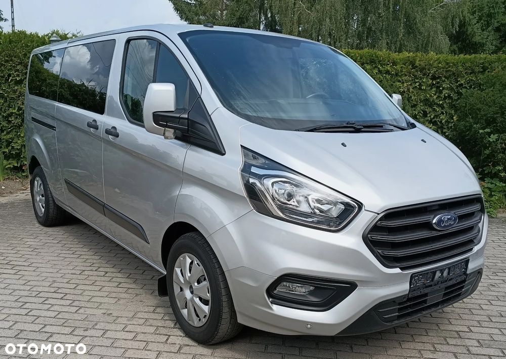 Ford Tourneo Custom 320 L2H1 VA Trend - 3