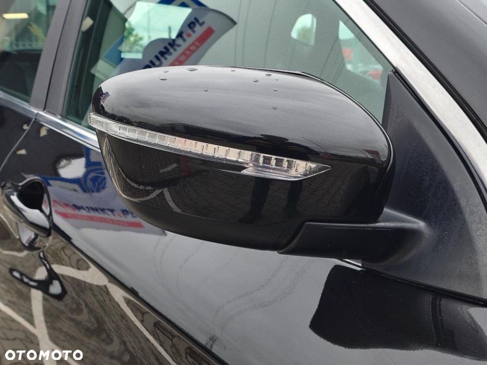 Nissan Qashqai - 11