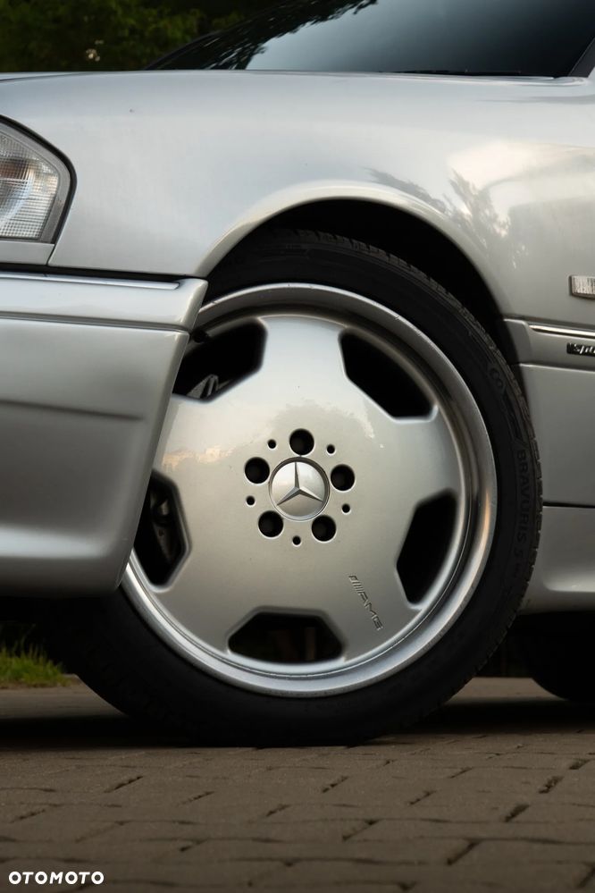 Mercedes-Benz Klasa C 36 AMG - 2