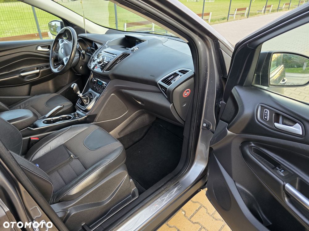 Ford Kuga 2.0 TDCi 2x4 Champions Edition - 15