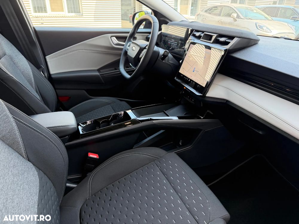 Ford Puma 43 kWh Select - 6