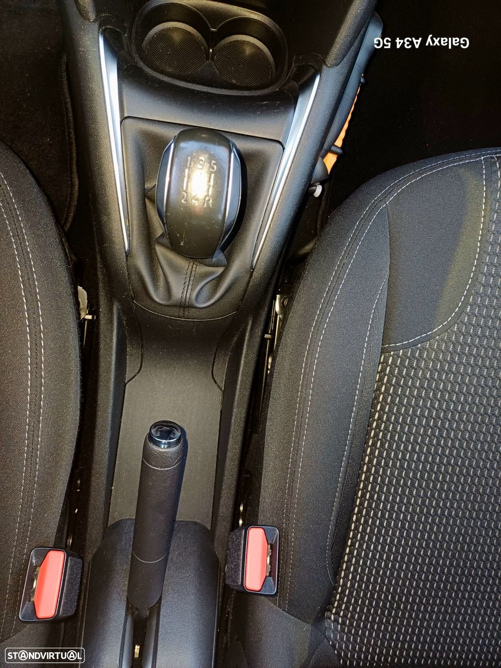 Peugeot 208 1.6 BlueHDi Style - 25