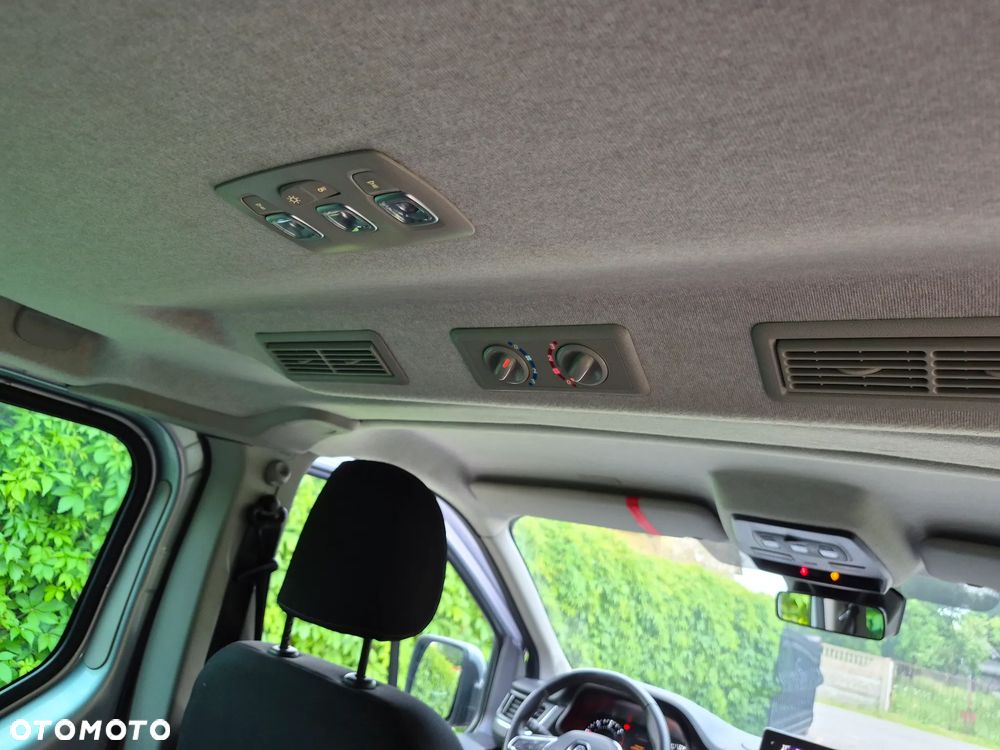 Renault Trafic 2.0 dCi Escapade - 11