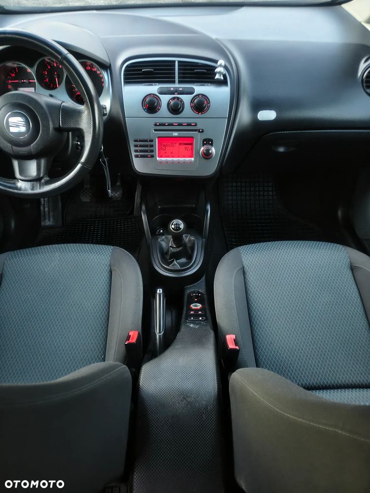 Seat Altea XL 1.6 Reference - 11