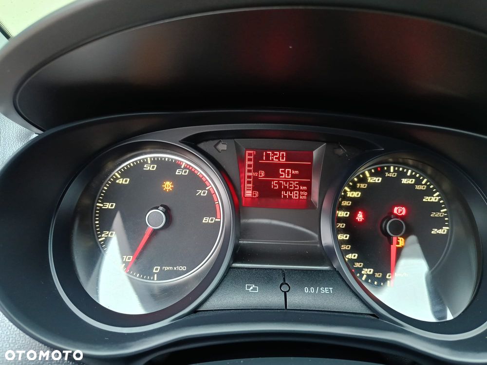 Seat Ibiza 1.4 16V Passion - 11