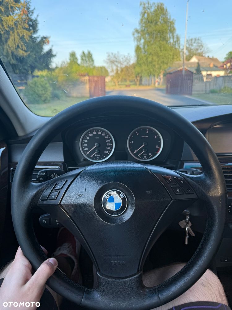 BMW Seria 5 - 13