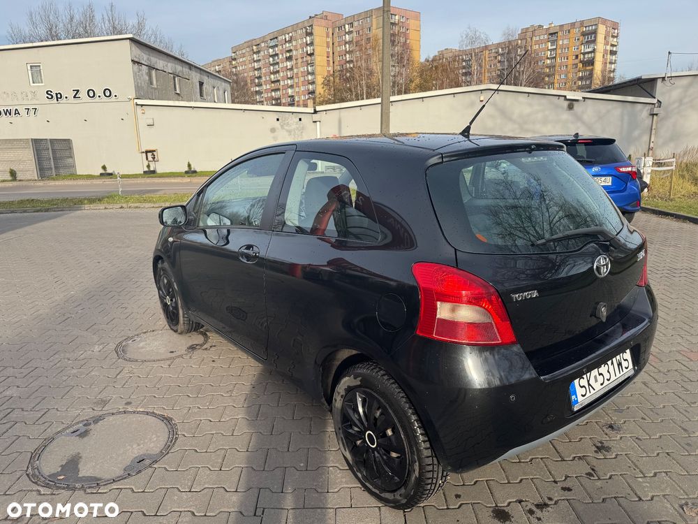 Toyota Yaris 1.0 VVT-i Style - 3