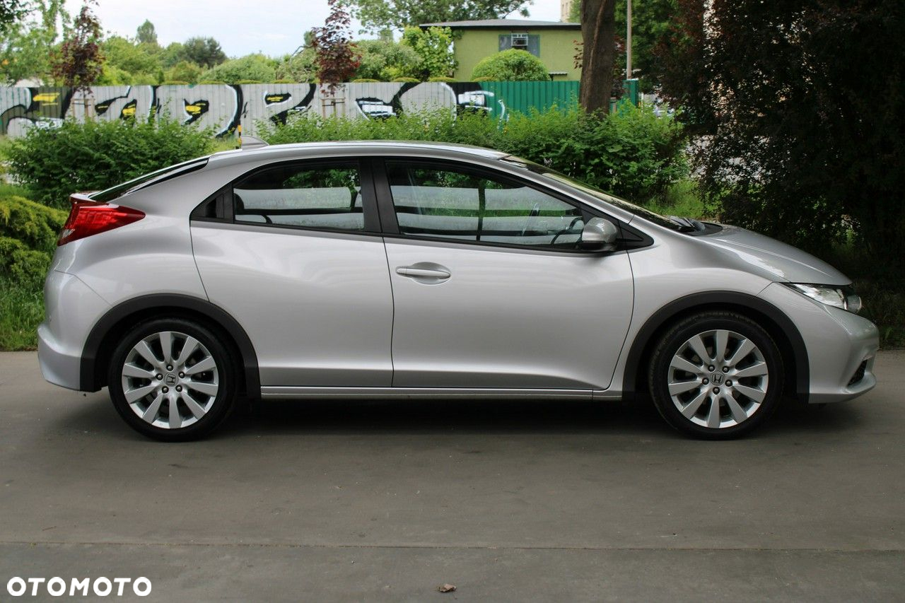 Honda Civic 1.8 i-VTEC Sport - 39