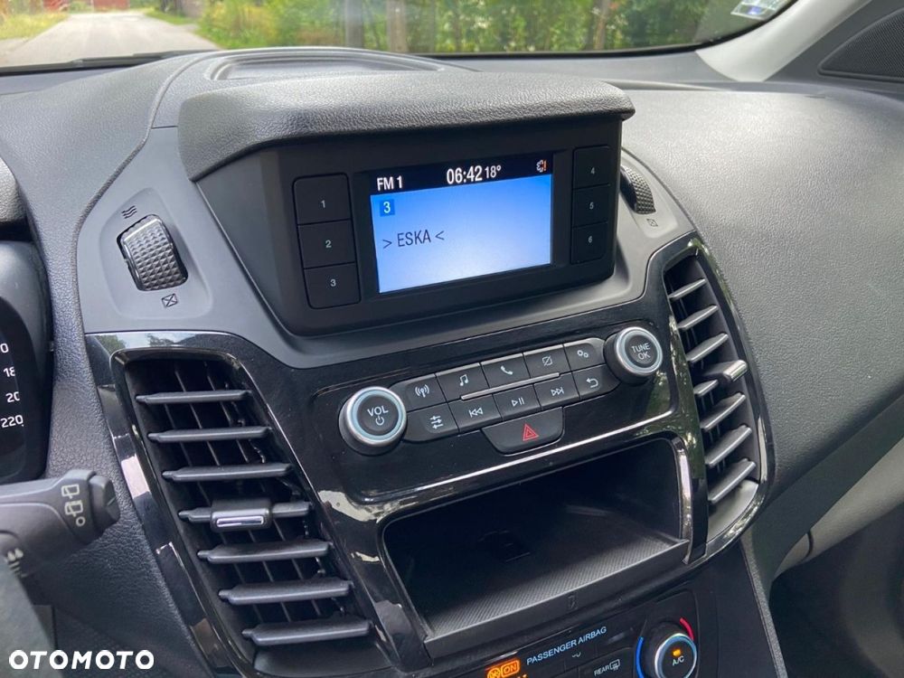 Ford Tourneo Connect - 30