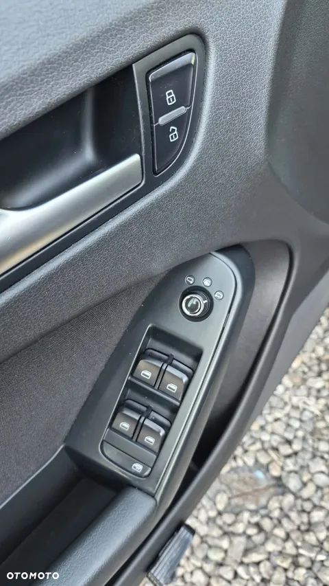 Audi A4 Avant 2.0 TDI DPF Ambiente - 7