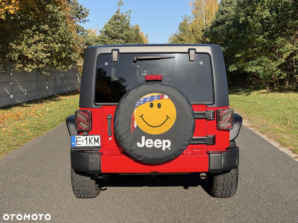 Jeep Wrangler - 8