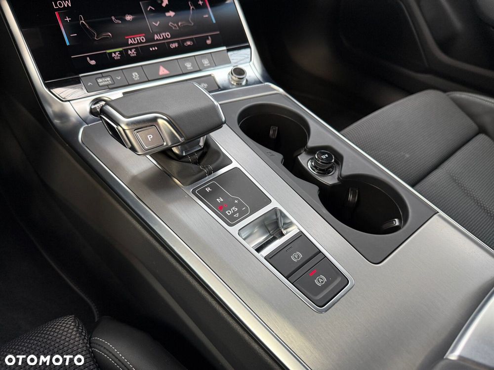 Audi A6 Avant - 24