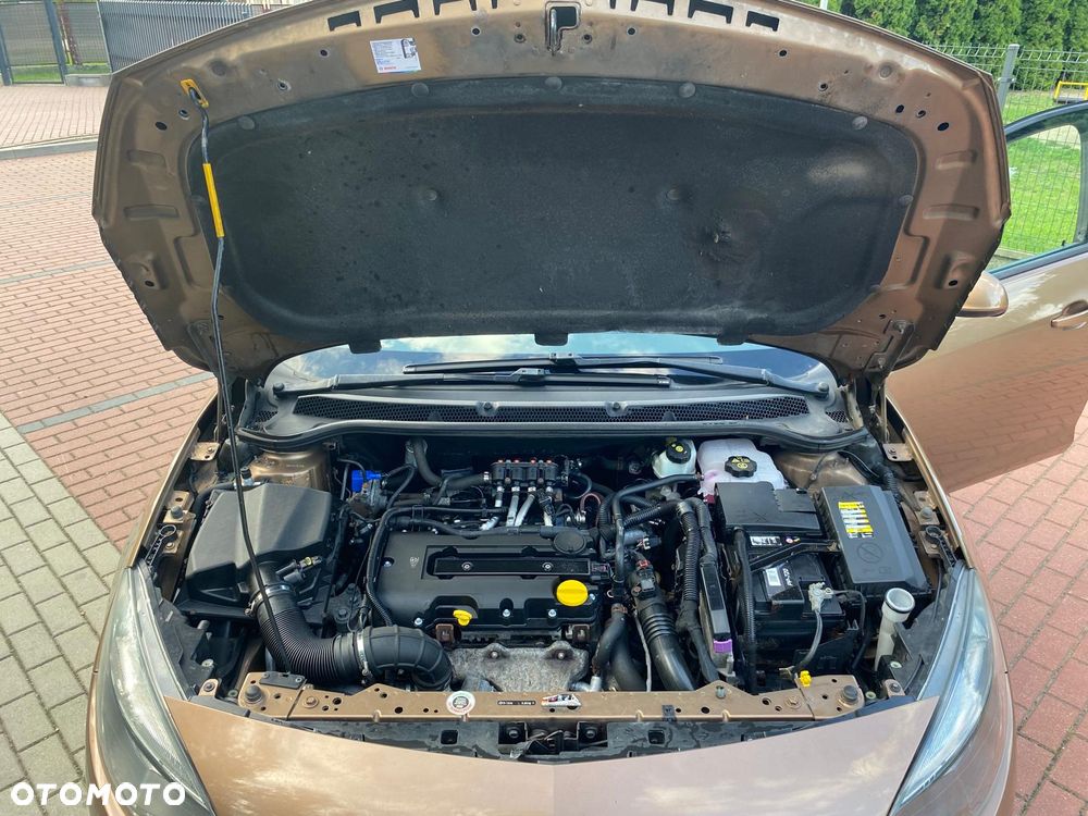 Opel Astra 1.4 T Active EU6 - 20