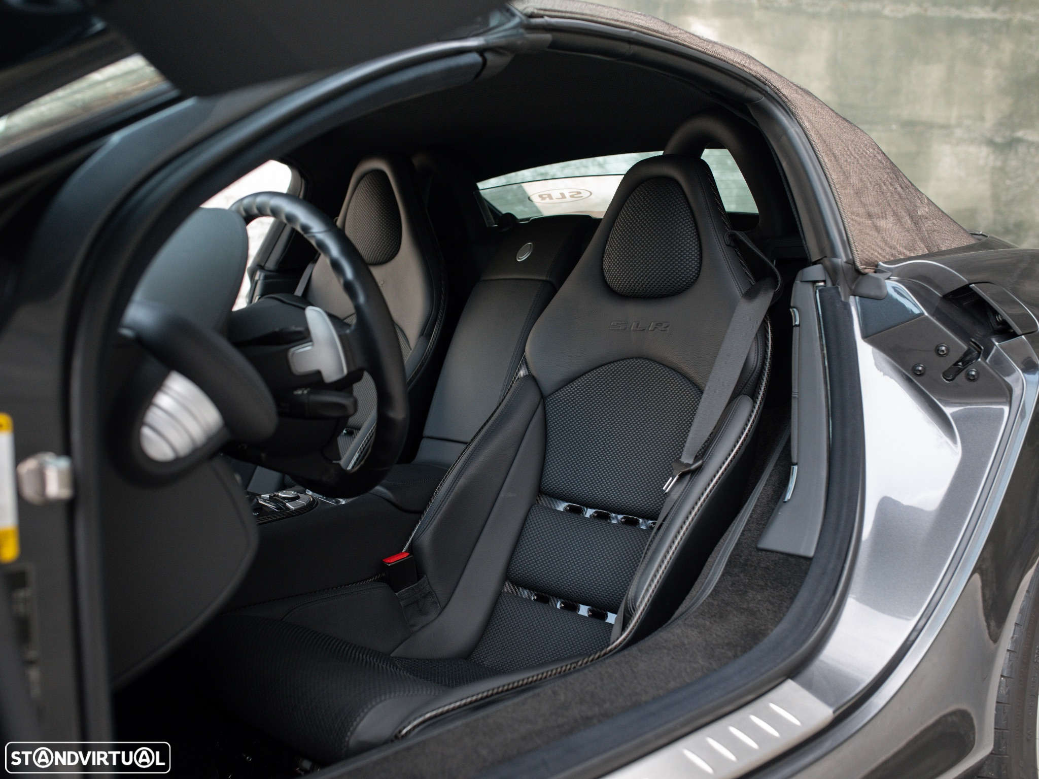 Mercedes-Benz SLR McLaren Roadster - 21
