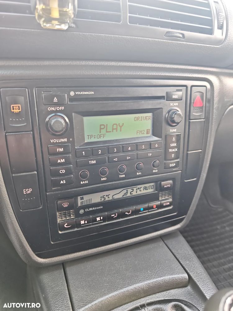 Volkswagen Passat - 10