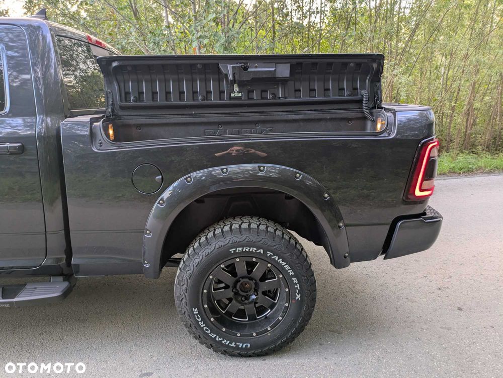 Dodge RAM - 6