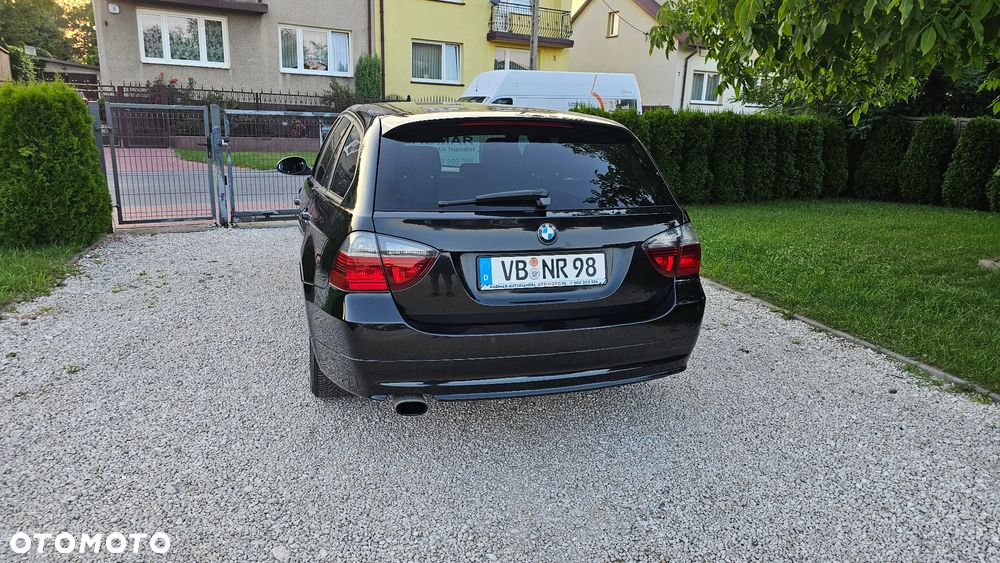 BMW Seria 3 318i Edition Lifestyle - 21