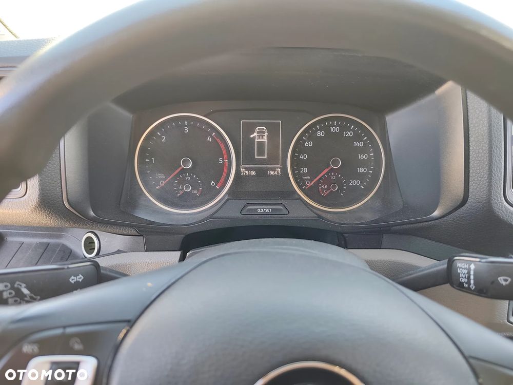Volkswagen Crafter 2.0L 177KM Plandeka, Spojcar Webasto Miedzynarodówka - 6