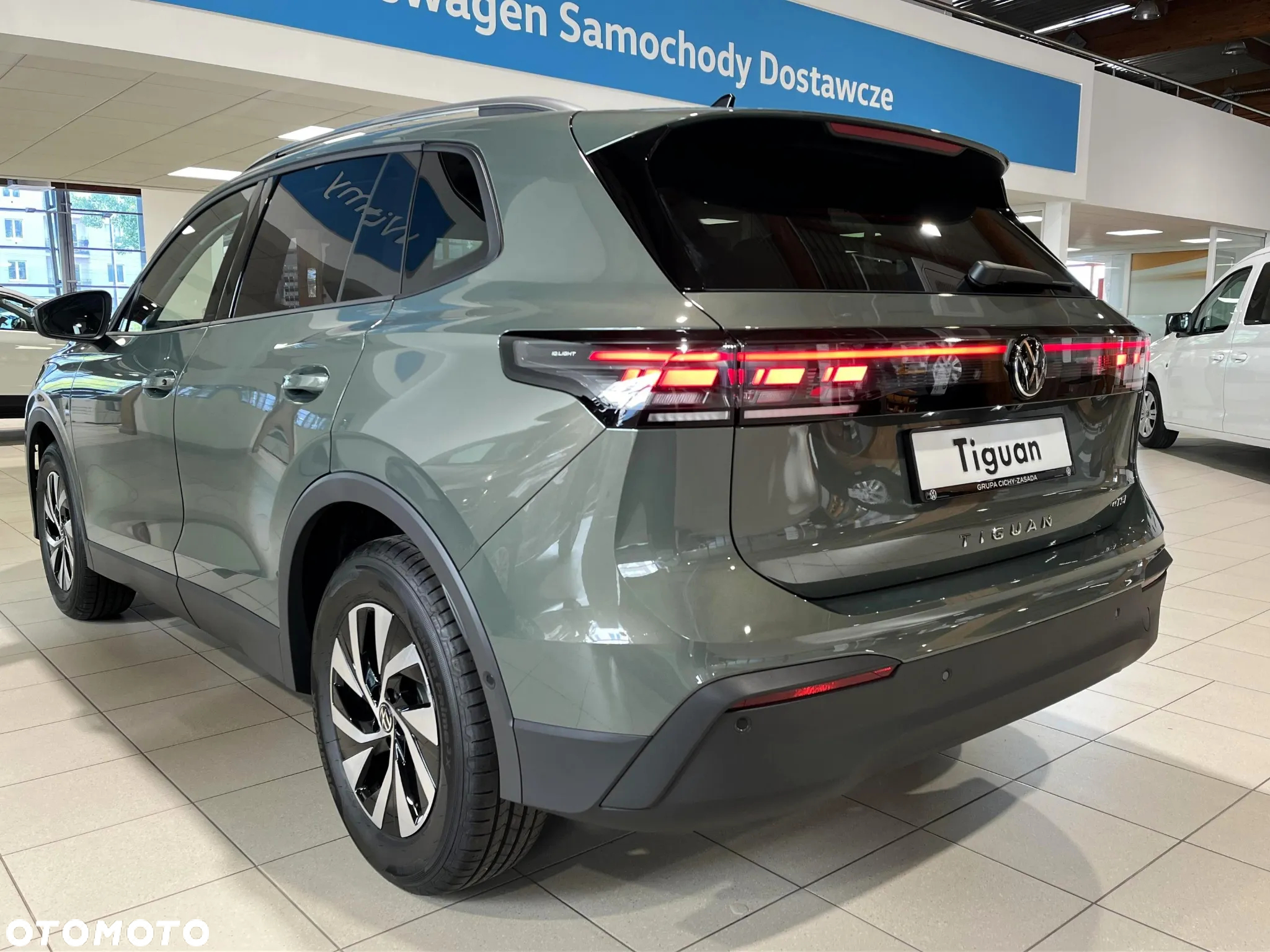 Volkswagen Tiguan 1.5 eTSI Special Edition DSG - 31