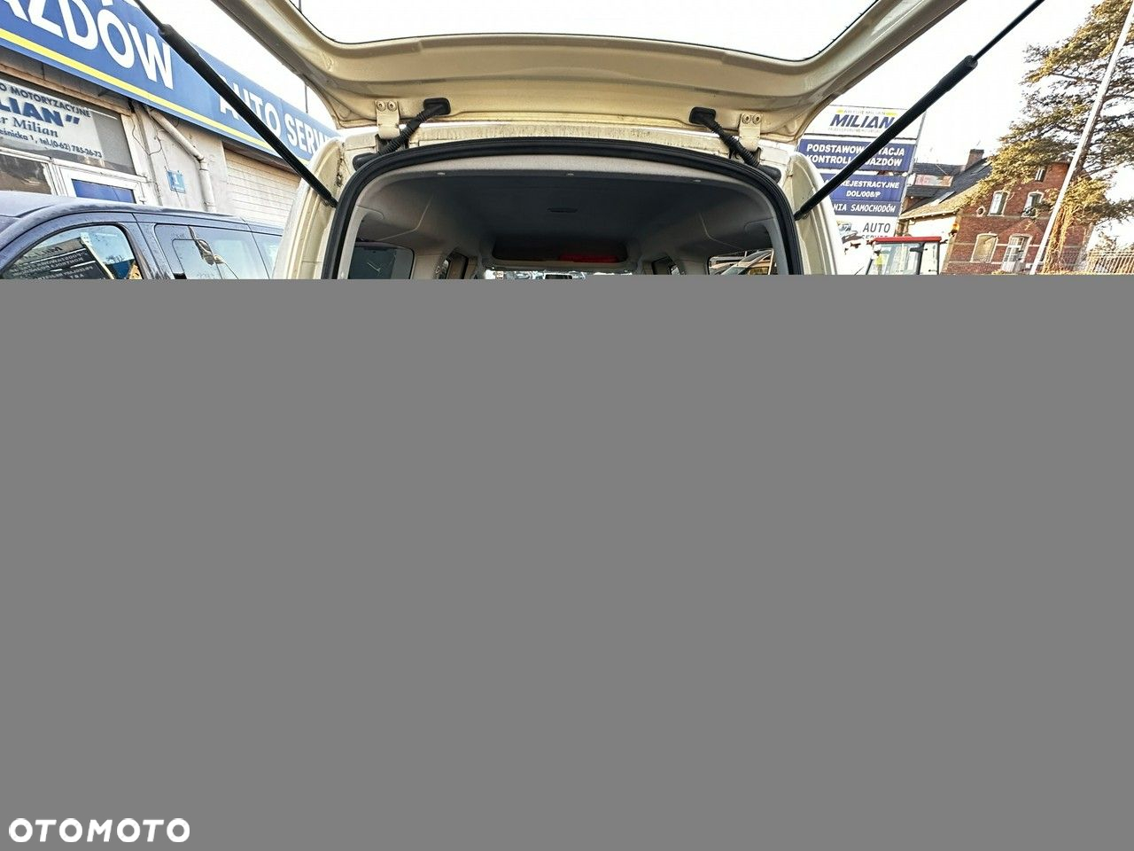 Volkswagen Caddy 2.0 TDI (7-Si.) Maxi Family - 13
