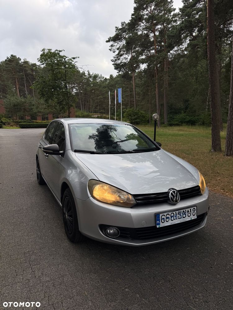 Volkswagen Golf - 2