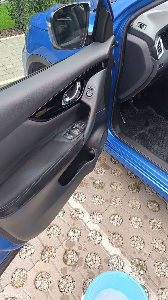 Nissan Qashqai 1.3 DIG-T N-CONNECTA - 12